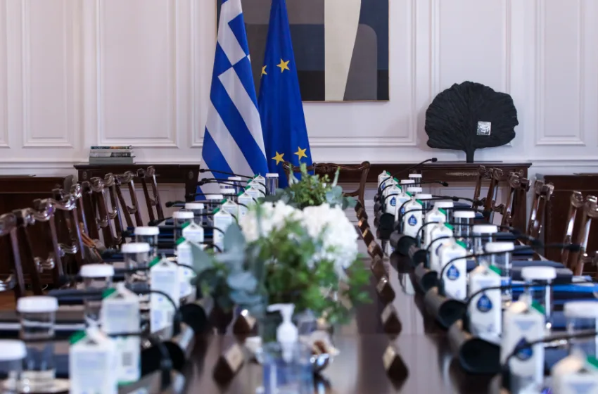  Alco: Ποιοι είναι οι πιο πετυχημένοι υπουργοί της κυβέρνησης (vid)