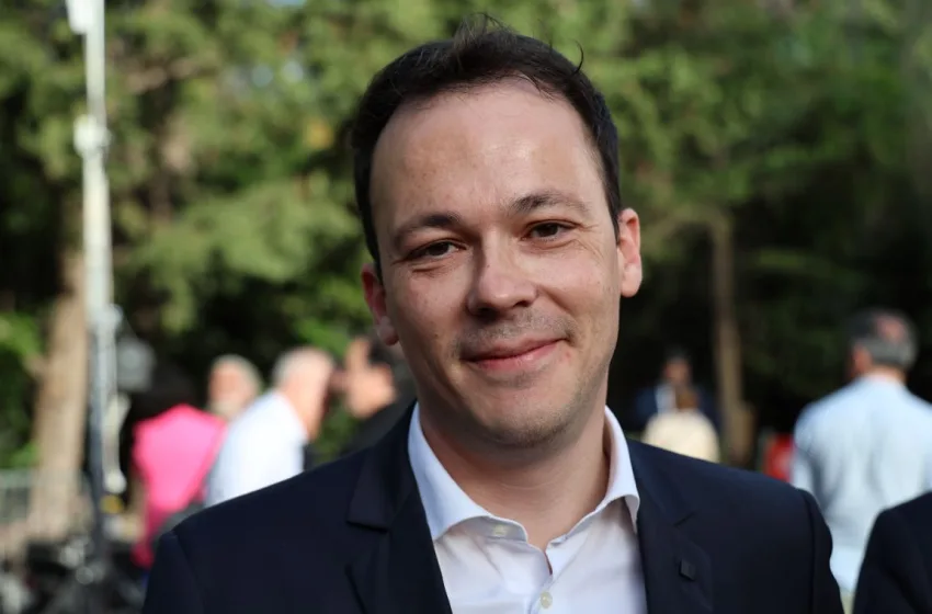  Ζαμπάρας: Δεν αποκλείει “μεταγραφή” στο κόμμα Τσίπρα- “Δεν αρνούμαι τίποτα”