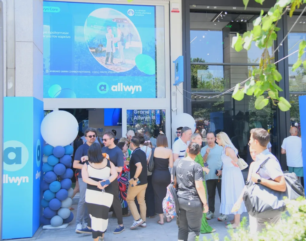 Εκατοντάδες επισκέπτες στο ολοήμερο party της Allwyn στα εγκαίνια του νέου καταστήματος στο Σύνταγμα 8 1 2026 06 09T142459.263