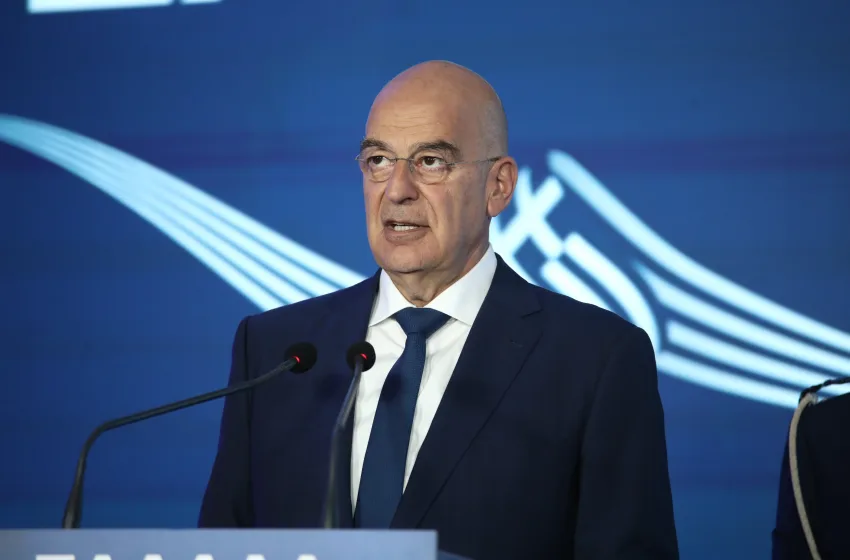  Δένδιας: Ισχυρές Ένοπλες Δυνάμεις με νέα δομή, παραγωγή drones, και επενδύσεις στην αμυντική βιομηχανία