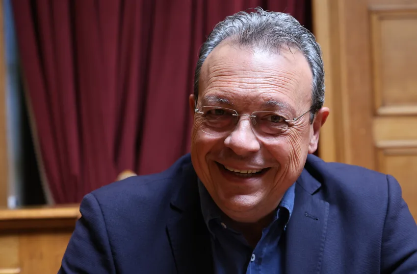  Φάμελλος: Στην ΚΕ δεν αποφασίσαμε ούτε τη διάλυση, ούτε την αναστολή λειτουργίας του ΣΥΡΙΖΑ