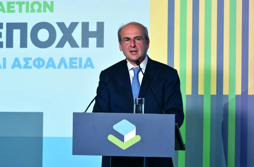  Χατζηδάκης για Κτηματολόγιο: Από “συνώνυμο της αποτυχίας” στην τελική ευθεία ολοκλήρωσης