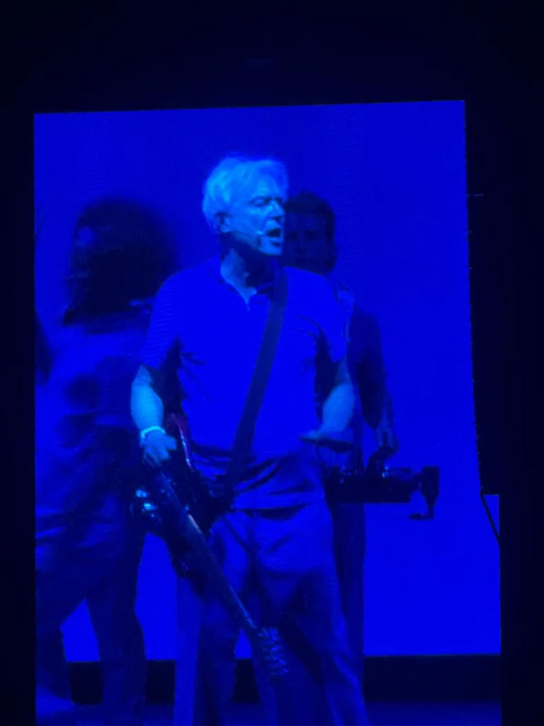 "Masterclass" στα live από τον αειθαλή David Byrne στο Release Athens- Όσα είδε και έζησε το libre 6 IMG 20260622 WA0006