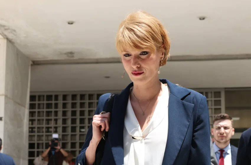  Κουφονικολάκου: Καμία ασυλία για όσους υπονομεύουν τη δημοκρατία- Η κυβέρνηση πρέπει να φύγει το συντομότερο