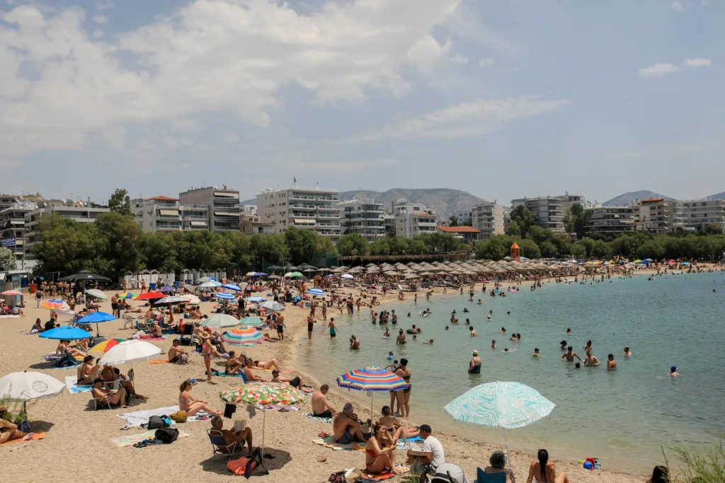 Paralia attiki new eurokinissi 2048x1365 1