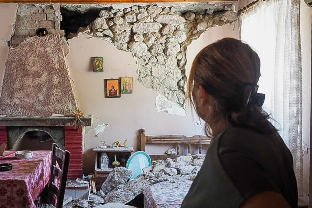 SEISMOS EVOIA