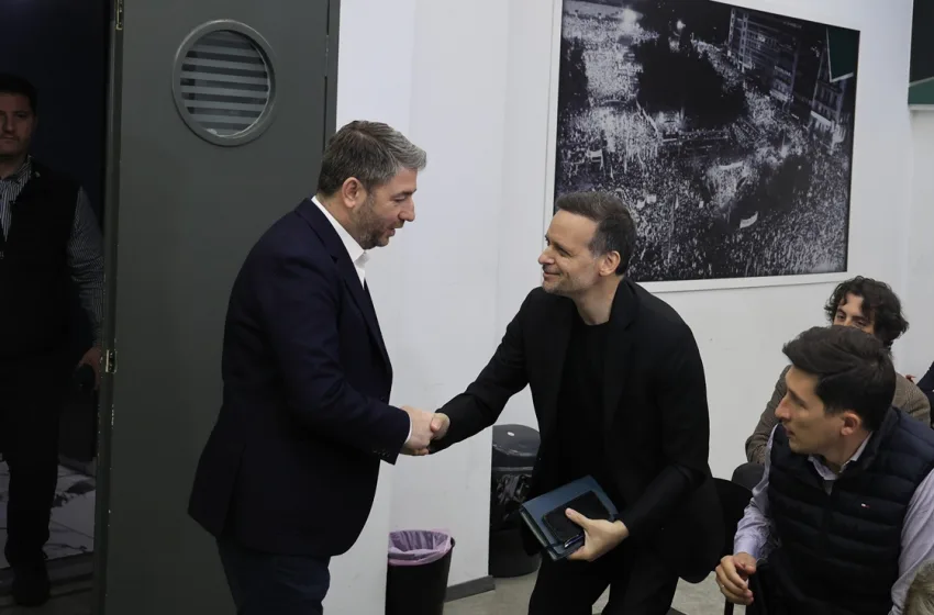  Αναταράξεις στο ΠΑΣΟΚ υπό τη σκιά της ΕΛ.Α.Σ- Στο Πολιτικό Συμβούλιο οι δηλώσεις Δούκα