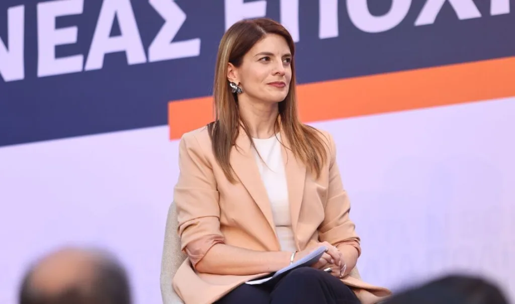 anna papadopoulou elas