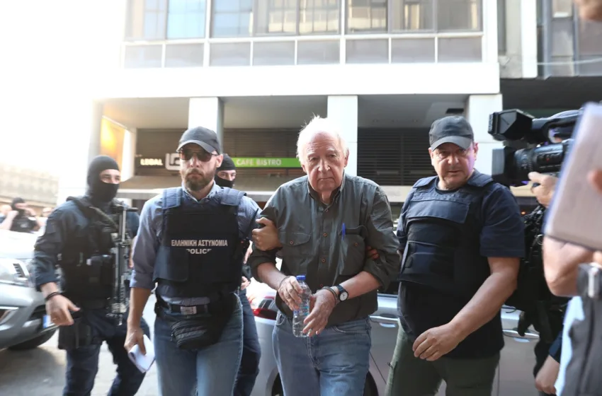  Στον εισαγγελέα Εφετών ο Γιωτόπουλος- Οδηγείται ξανά στις φυλακές Κορυδαλλού
