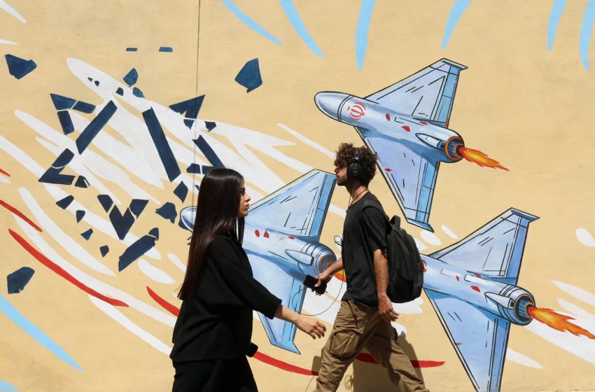  Συνάντηση αξιωματούχων του Ιράν με ομολόγους τους από το Κατάρ στη Ντόχα