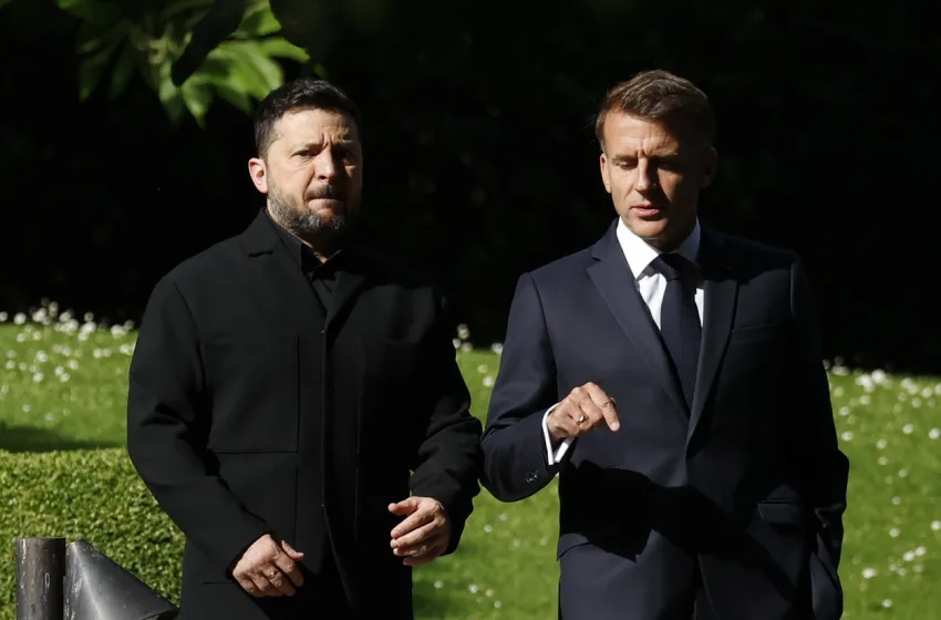  G7: Το βίντεο με τη χαμηλόφωνη συζήτηση Μακρόν-Ζελένσκι για Τραμπ-“Εντάξει, θα το κανονίσουμε”