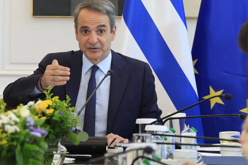 mitsotakis 8