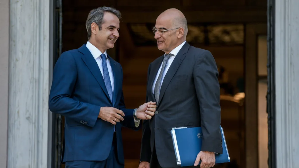 mitsotakis dendias
