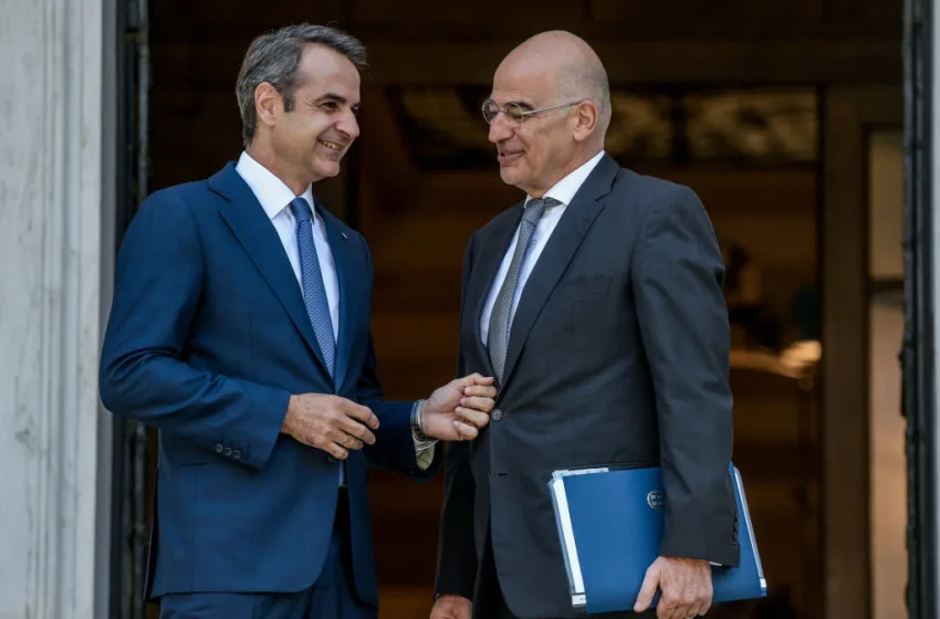  Μητσοτάκης και Δένδιας εγκαινιάζουν αύριο το νέο Κέντρο Κυβερνοάμυνας στο Πεντάγωνο
