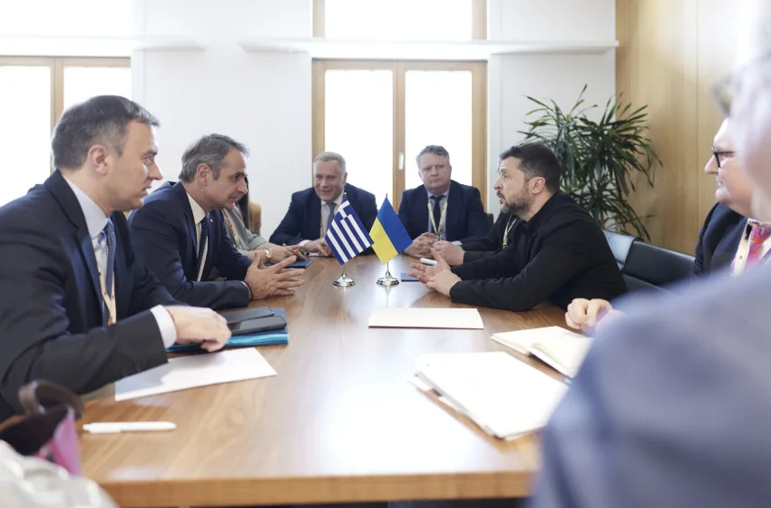  Ο Μητσοτάκης έθεσε στον Ζελένσκι το θέμα με το drone-Να αποφευχθεί η επέκταση των επιχειρήσεων