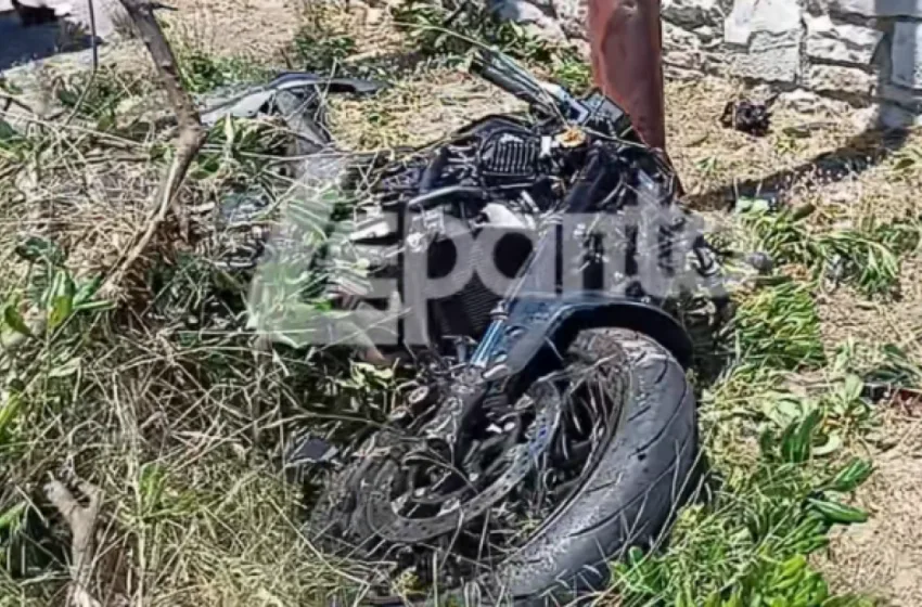  Αντίρριο: Σφοδρή σύγκρουση ΙΧ και μοτοσικλέτας- Εκσφενδονίστηκε ο οδηγός