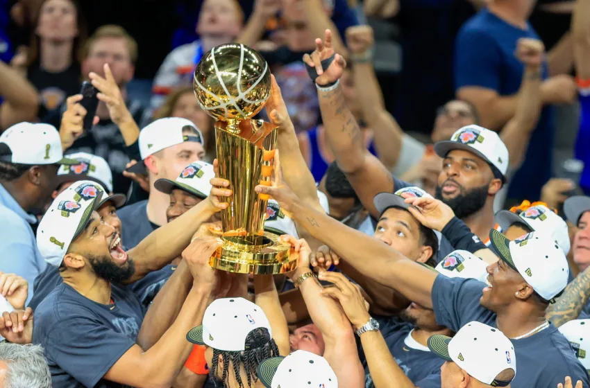  Οι Νικς επέστρεψαν στην κορυφή του NBA μετά από 53 χρόνια- Η Νέα Υόρκη γιορτάζει