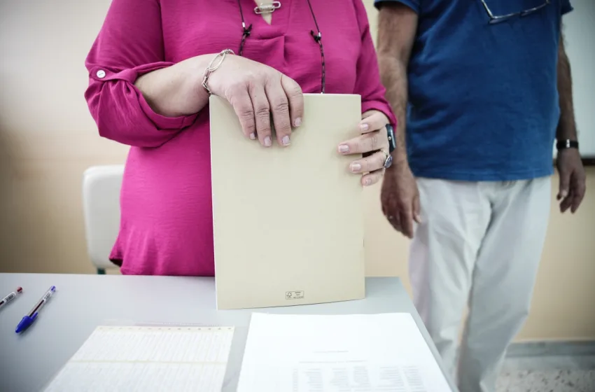  Πανελλαδικές: Οι εκτιμήσεις για τα θέματα-Μαθηματικά και Βιολογία για καλά προετοιμασμένους-Αρχαία αναμενόμενα και ισορροπημένα
