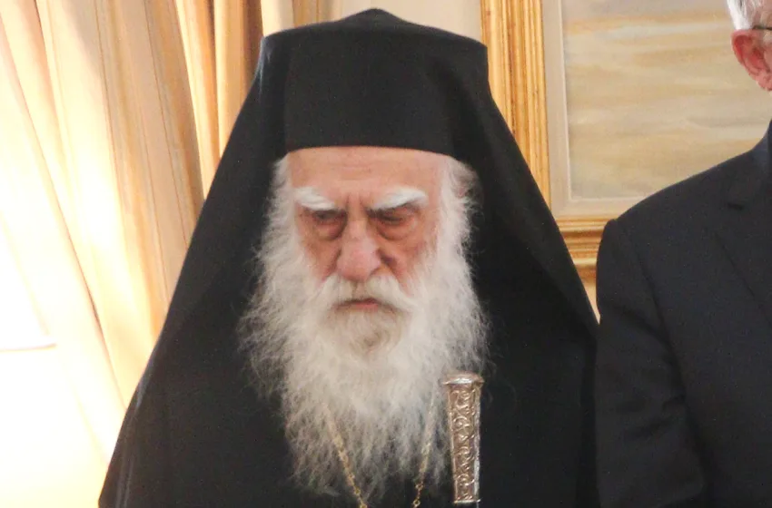 Μητροπολίτης Συμεών: Κανείς από τους αρχιερείς δεν διανοήθηκε να απαιτήσει αύξηση- Να αποσυρθεί η διάταξη