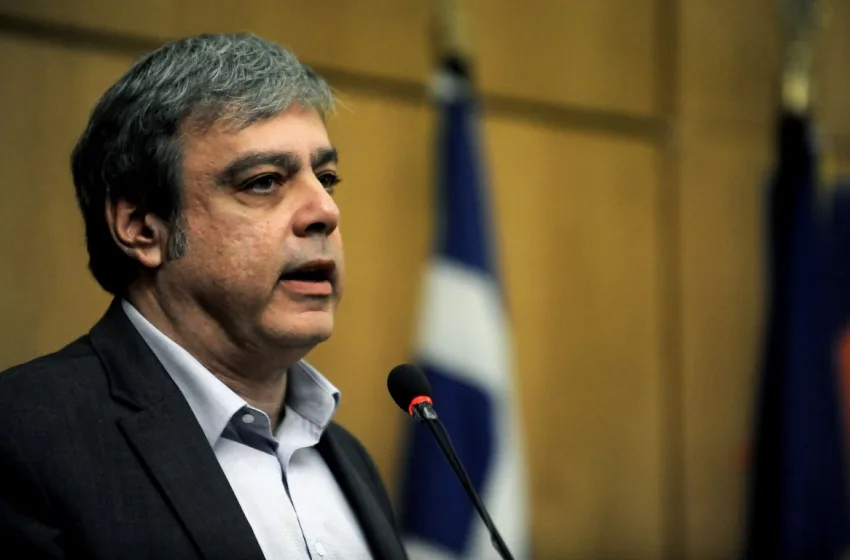 Βερναρδάκης για ΕΛ.Α.Σ: “Παραπέμπει σε συνέδριο προοδευτικών επαγγελματικών ελίτ,, παρά σε κοινωνική συμμαχία”