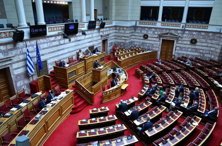  Τροπολογία για τα δάνεια του ν. Κατσέλη: Κριτική στις τοποθετήσεις, κλίμα “συναίνεσης” στην ψηφοφορία