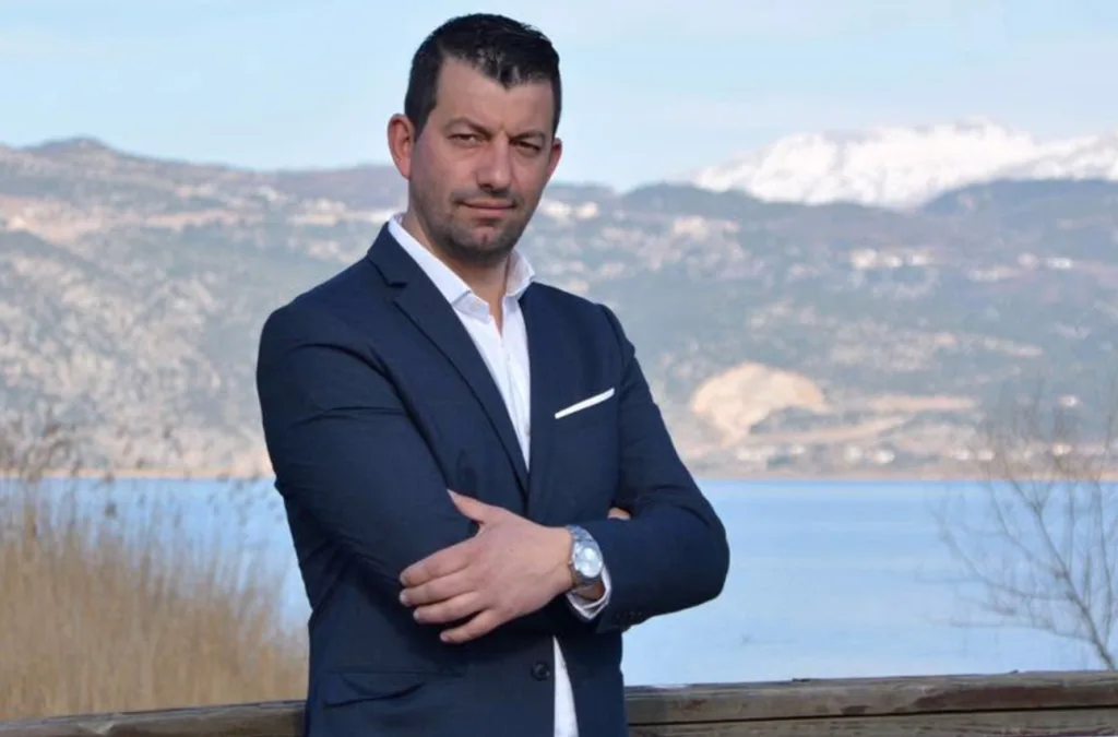 xaris liouris pasok elas