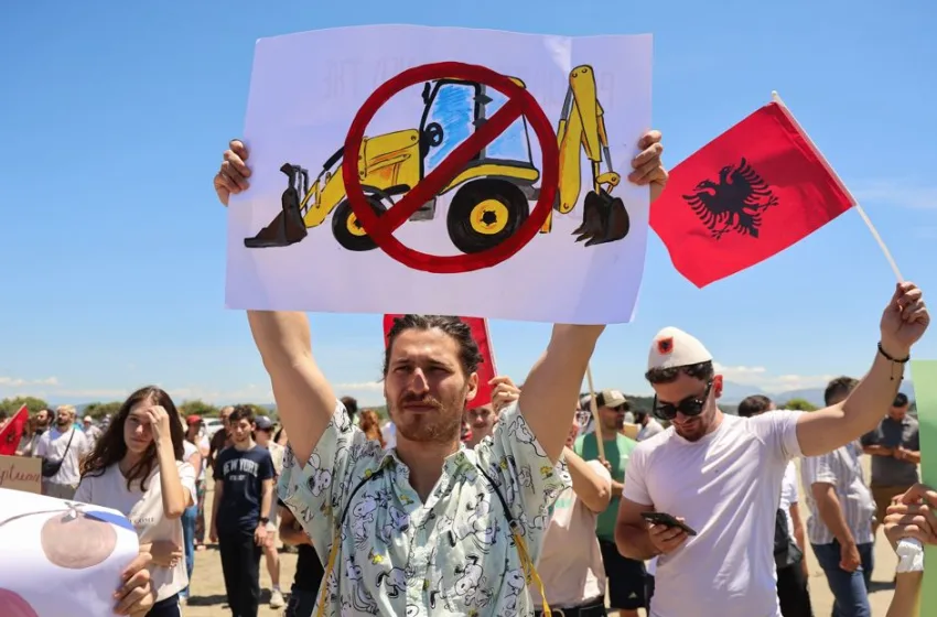  Αυστηρή προειδοποίηση Κομισιόν σε Ράμα για το πρότζεκτ Κούσνερ- Τι είναι η “επανάσταση των φλαμίνκο”