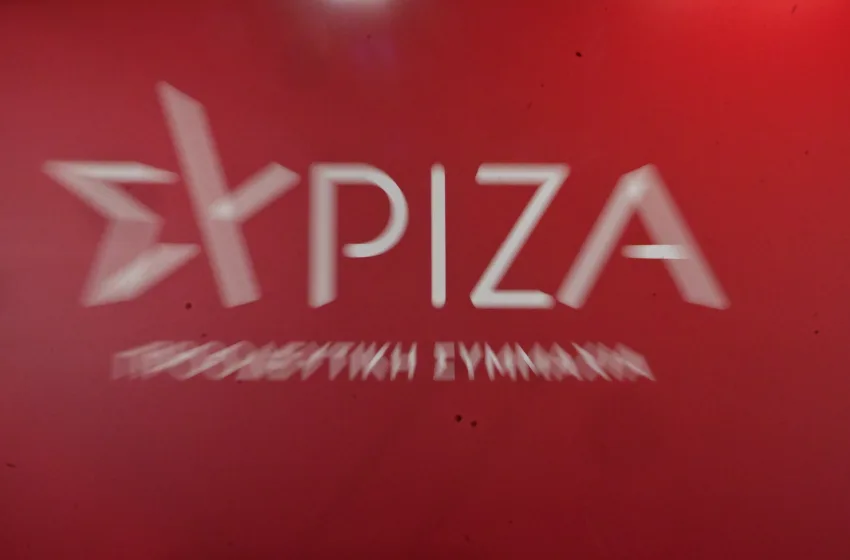  LIVE Οι εισηγήσεις Παππά και Δούρου στην Κεντρική Επιτροπή του ΣΥΡΙΖΑ