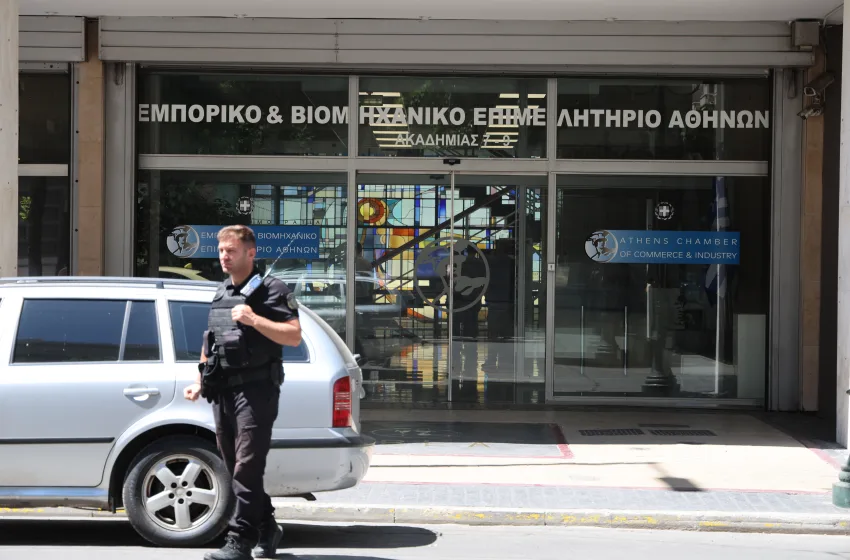  Λήξη συναγερμού για το τηλεφώνημα για βόμβα στον ΕΒΕΑ