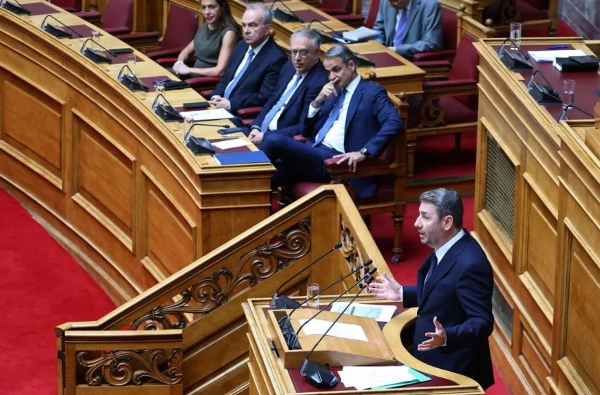  Ανδρουλάκης: Αφήστε τα “λυπάμαι” και τα “θυμώνω” – Οι πολίτες χρειάζονται λύσεις για την ακρίβεια