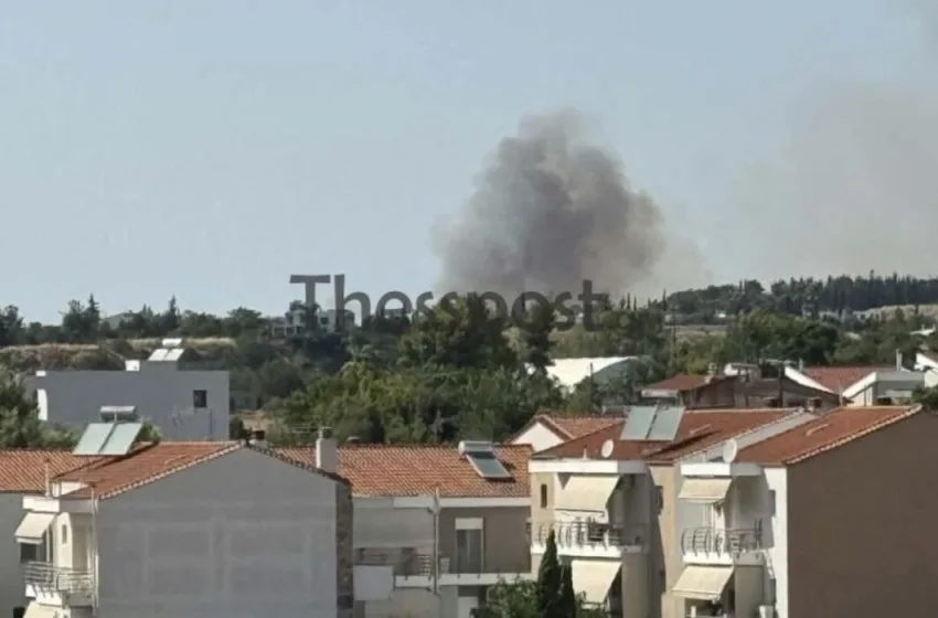  Φωτιά στην Πυλαία, 112 για εκκένωση της περιοχής “Μουσικό Σχολείο”