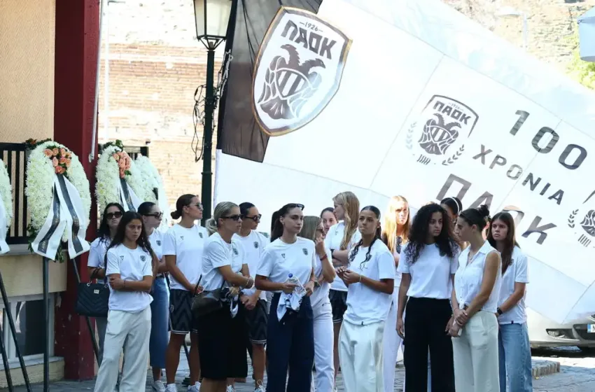  Θεσσαλονίκη: Θρήνος στην κηδεία της 15χρονης αθλήτριας του ΠΑΟΚ που έχασε τη ζωή της σε τροχαίο