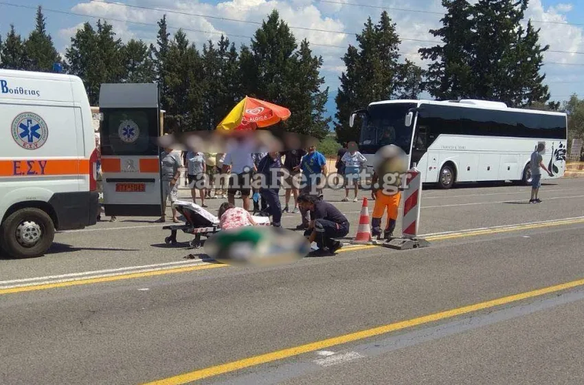  Αυτοκίνητο παρέσυρε ηλικιωμένη μπροστά στο άγαλμα του Λεωνίδα στις Θερμοπύλες