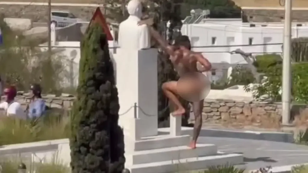 mikonos agalma