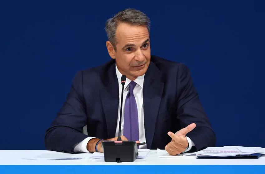  “Κλειδώνουν” μέτρα 2 δισ. στη ΔΕΘ-Προεκλογική εγρήγορση για αυτοδυναμία-Απάντηση στα σενάρια συνεργασίας με Σαμαρά 