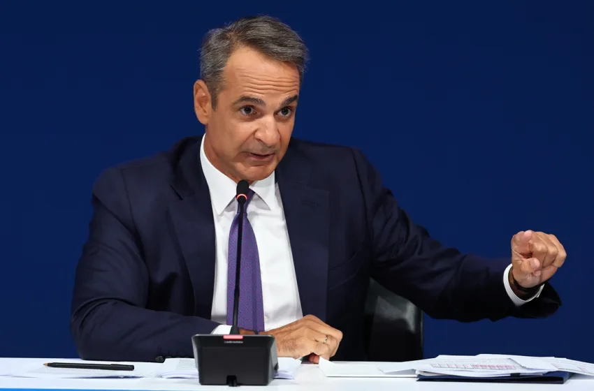  Μητσοτάκης: Μηδενική ανοχή στην τρομοκρατία-Eκλογές το 2027, επίθεση σε Τσίπρα, Ανδρουλάκη-Τι λέει για ελληνοτουρκικά-ΗΠΑ-Ισραήλ