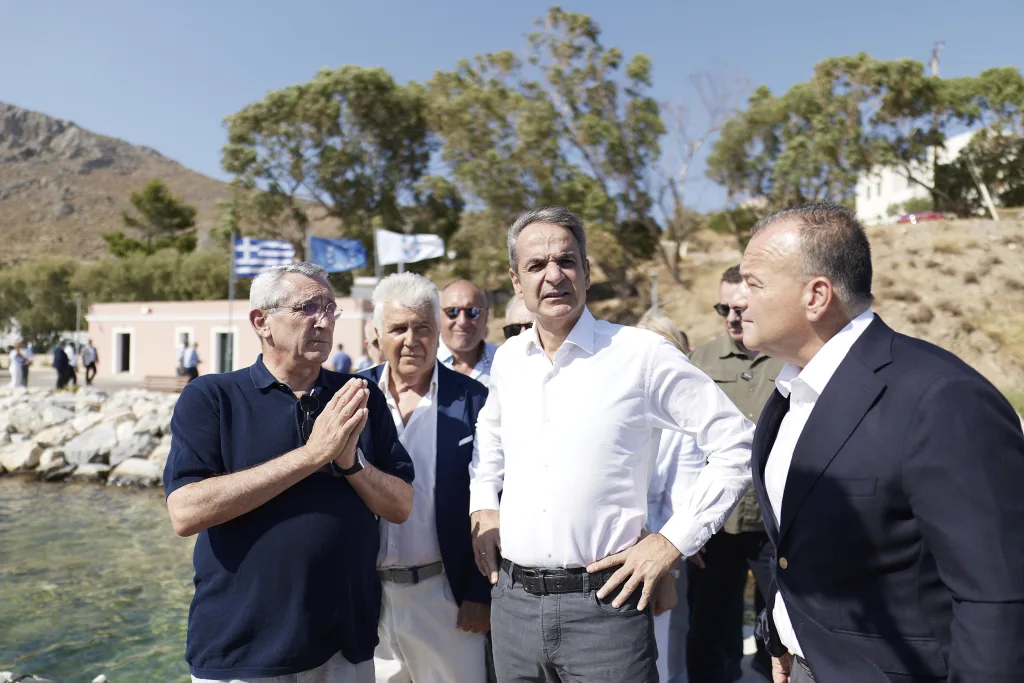 mitsotakis leros