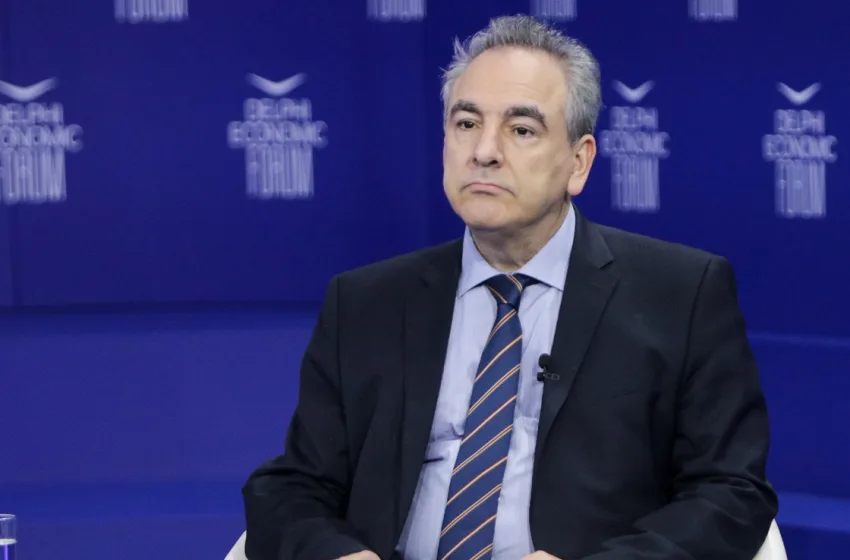  Ντόκος: Η αντίδραση Μητσοτάκη-Σφοδρή κριτική της αντιπολίτευσης για την παγίδα από τους Ρώσους φαρσέρ