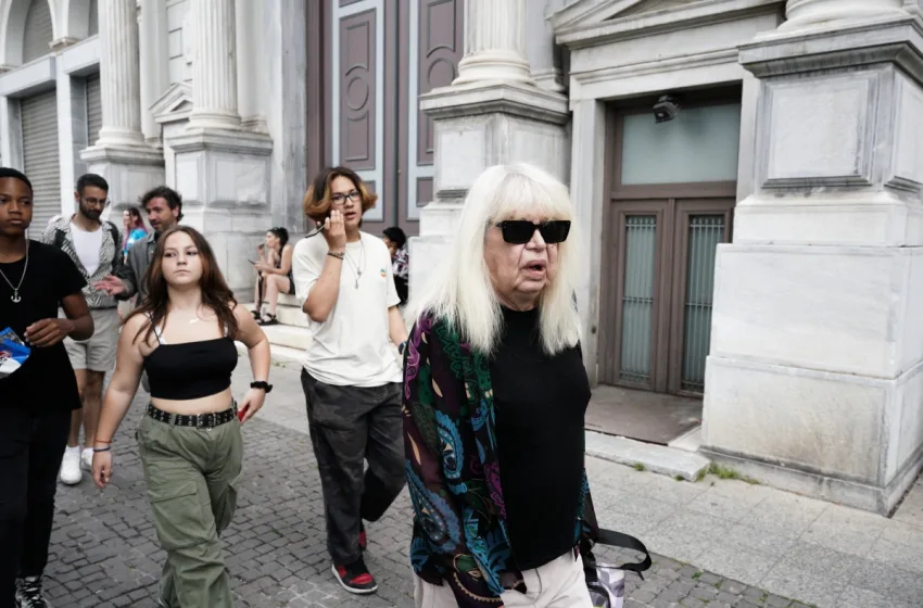  Στις 12 η πολιτική κηδεία της Πάολας Ρεβενιώτη