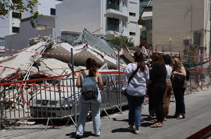  Πετράλωνα: Νέα στοιχεία για την κατάρρευση της πολυκατοικίας-Αποκαλυπτικά μηνύματα των μηχανικών για “ντουλάπι”