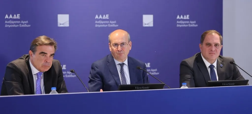 pitsilis sxoinas kai xatzidakis