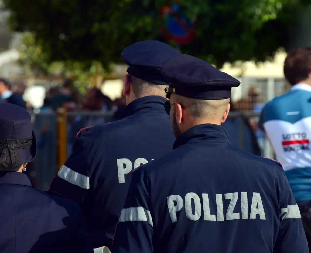 police 3409448 1280