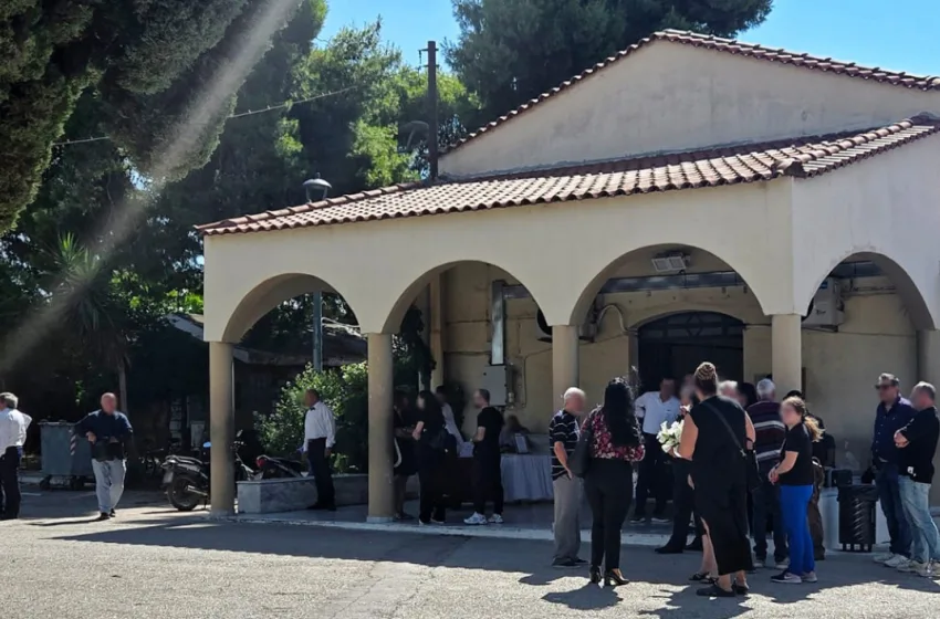  Συγκίνηση στην κηδεία του δικηγόρου Σταύρου Γεωργίου