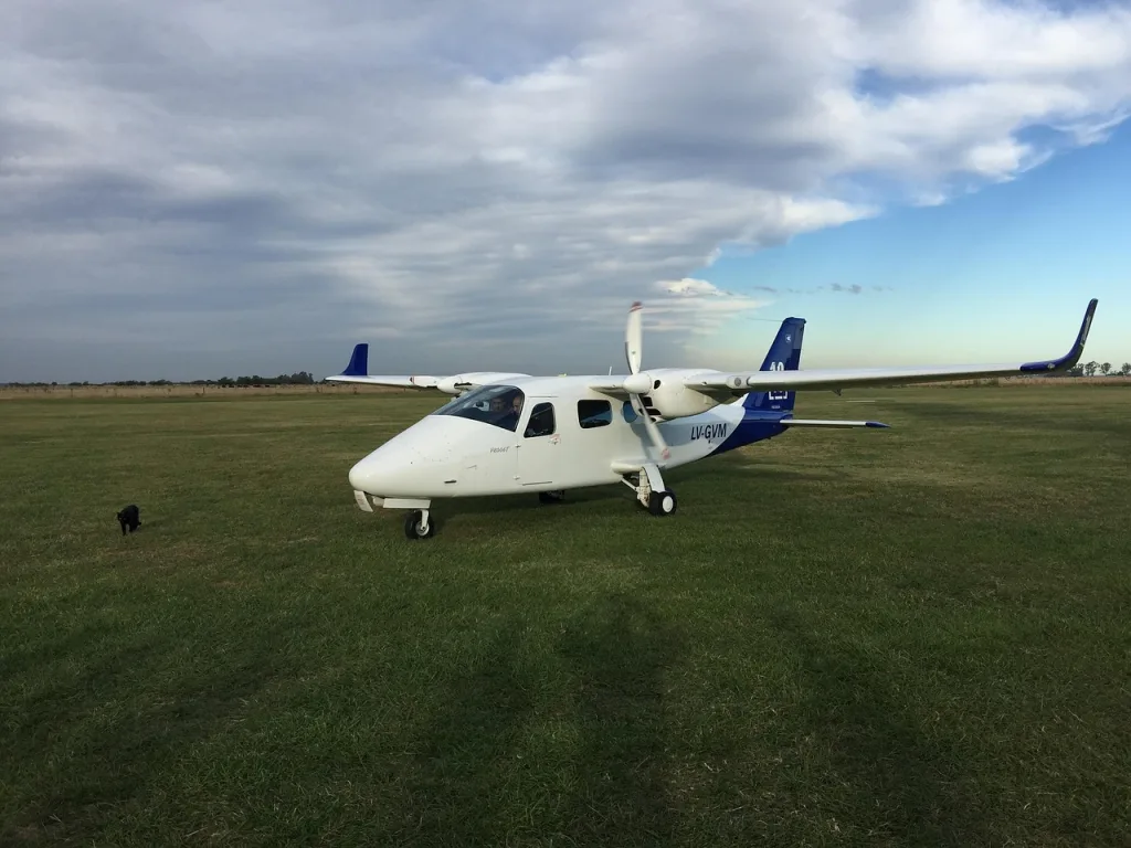 tecnam 2694717 1280