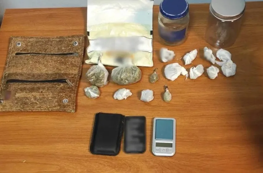  Στον εισαγγελέα Πρωτοδικών Χαλκίδας πατέρας και γιος για ναρκωτικά κι εποπτεία ανηλίκου