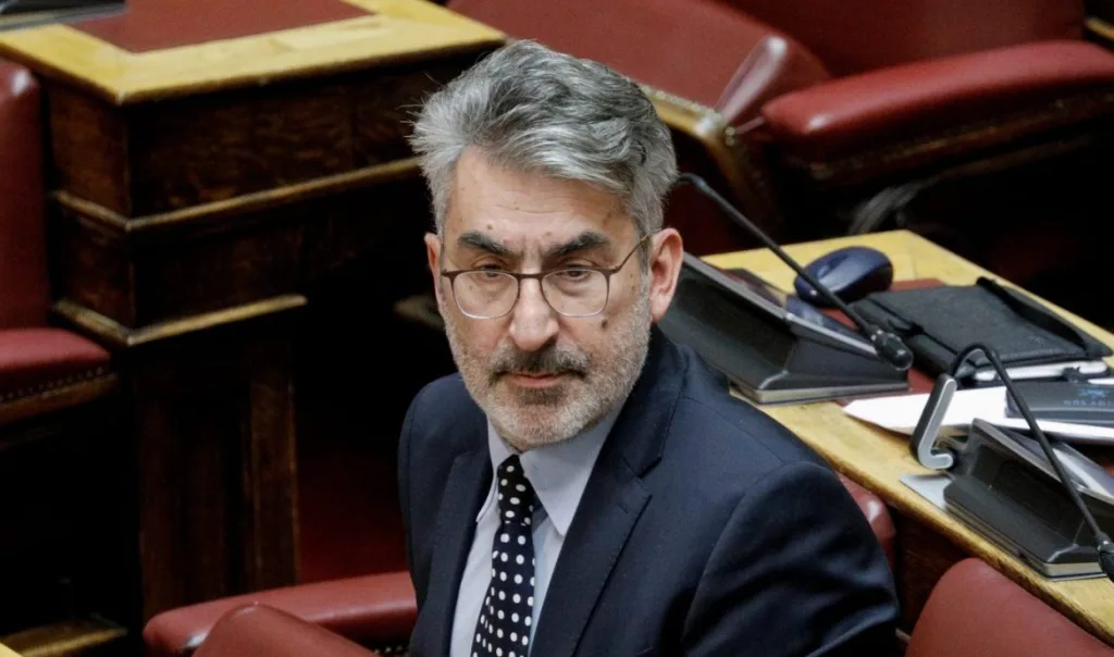 Ξανθόπουλος στο libre: "Ο ΣΥΡΙΖΑ-ΠΣ βρίσκεται σε οριακό σημείο" 4 Ξανθοπουλος βουλή 1170x690 1