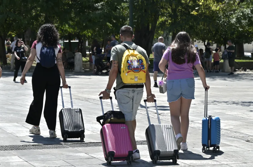  Τουρισμός: Στροφή στα τουριστικά καταλύματα και κάμπινγκ για Έλληνες και αλλοδαπούς ταξιδιώτες