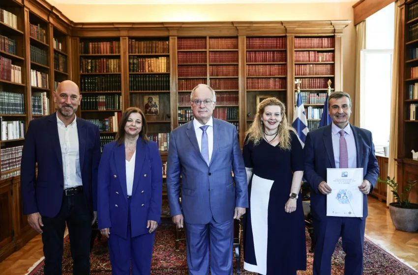  Η στρατηγική για την αναπνευστική υγεία στο ανώτατο πολιτειακό επίπεδο: Η υπογραφή της Χάρτας της ΕΠΕ από τον Πρόεδρο της Δημοκρατίας