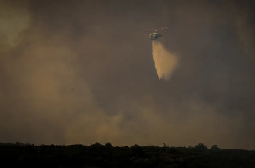  Χωρίς ενεργό μέτωπο η φωτιά στο Σπαθοβούνι Κορινθίας