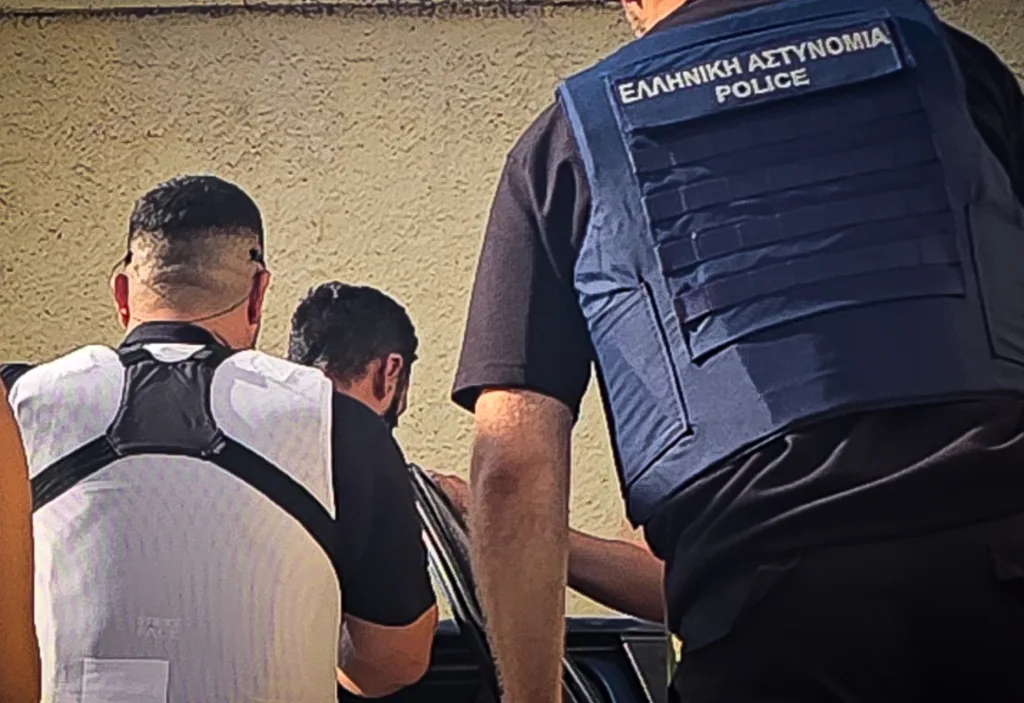 συρος 41